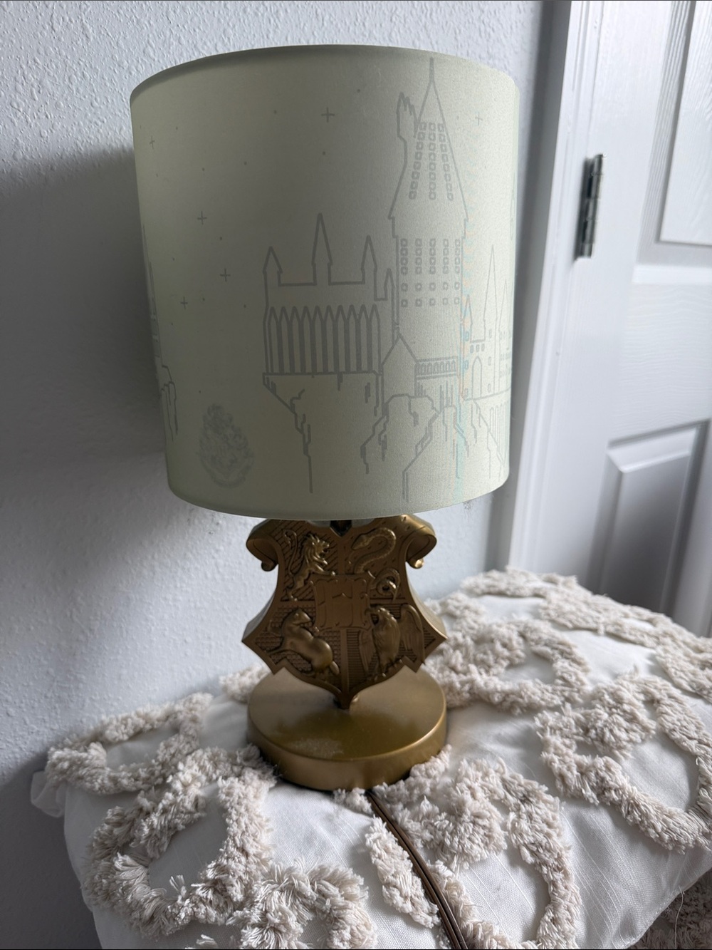 Harry Pitter Gold Crest Decorative Table Lamp with Ivory Shade